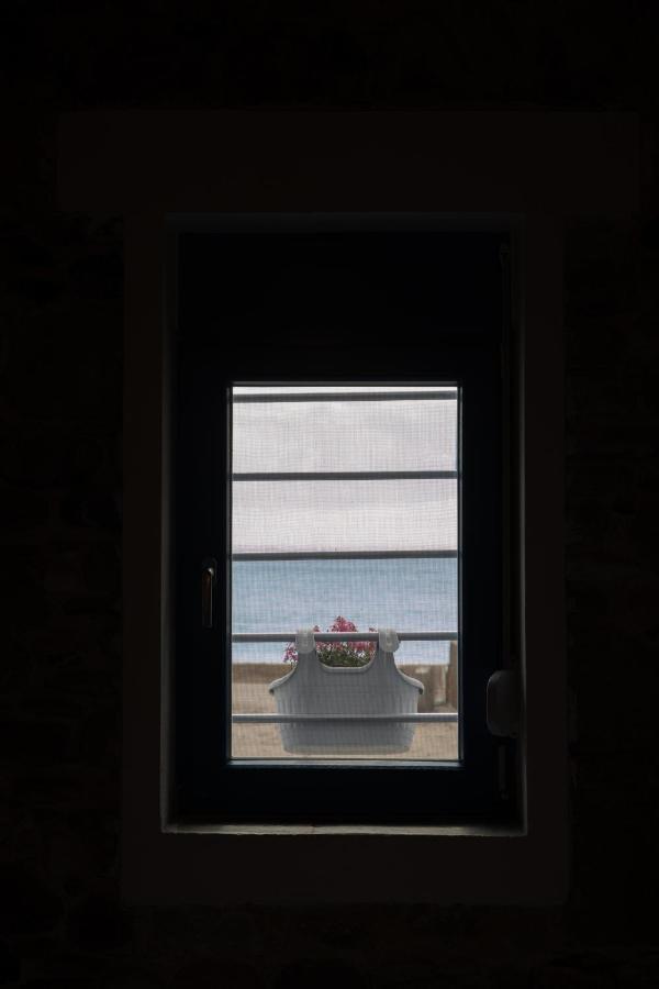 Melina Seafront Stone House Apartamento Kardamena  Exterior foto